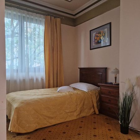 Crama Haiducilor Cluj-Napoca Exteriör bild