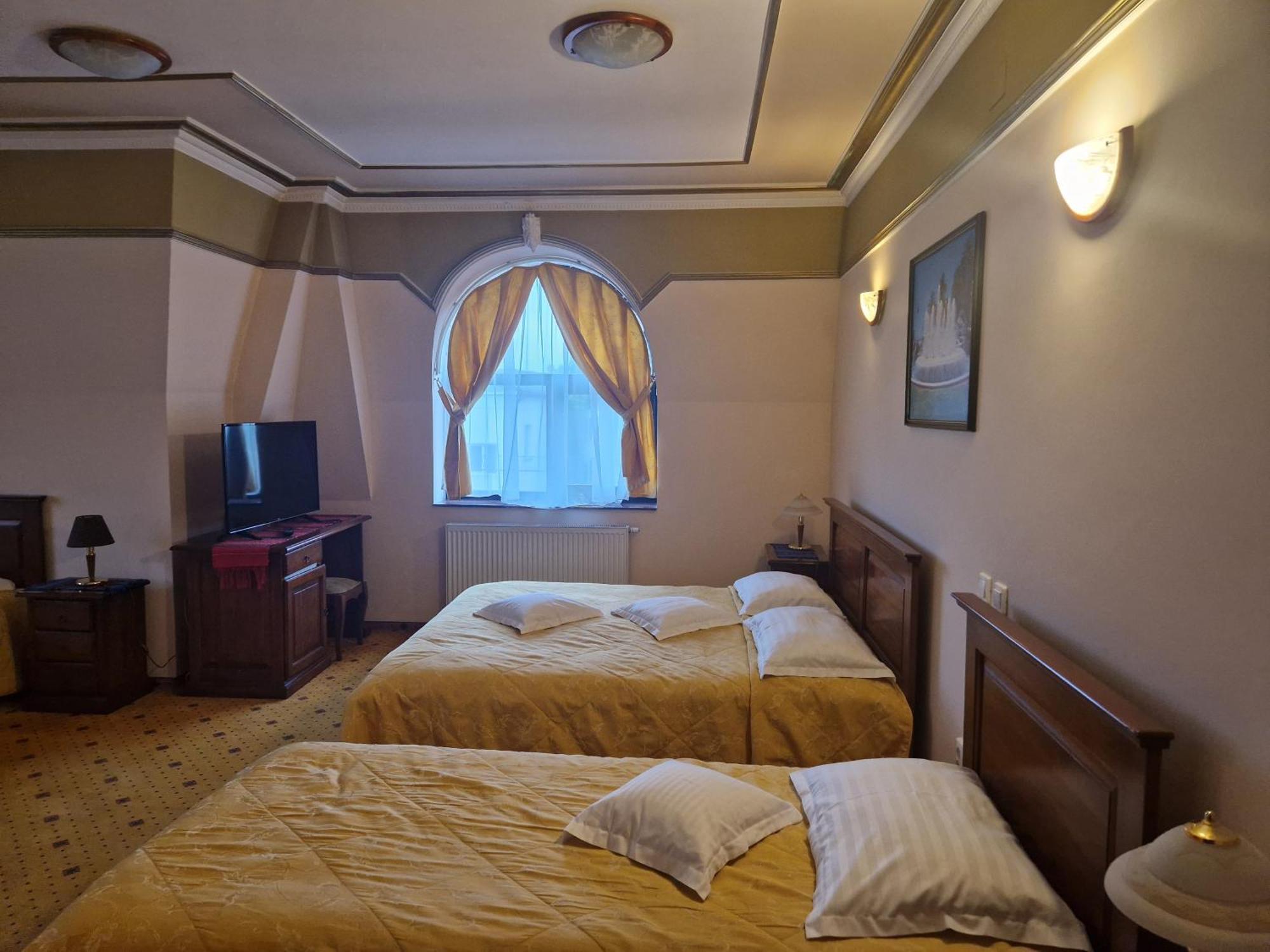 Crama Haiducilor Cluj-Napoca Exteriör bild