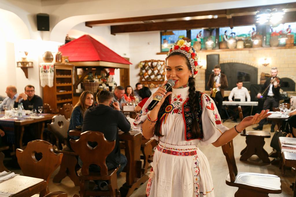 Crama Haiducilor Cluj-Napoca Exteriör bild