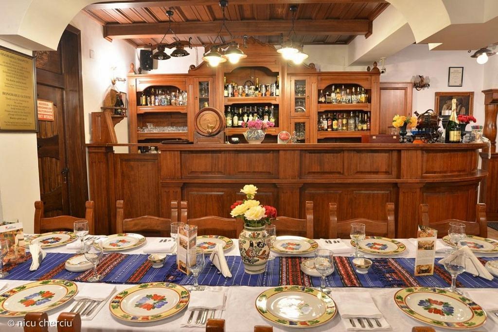 Crama Haiducilor Cluj-Napoca Exteriör bild